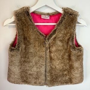 HANNA ANDERSSON Girls Faux Fur Vest Hot Pink Satin Lining | Size 150 (12)